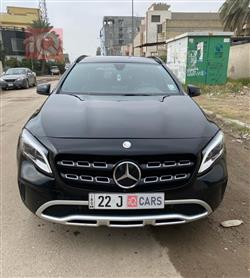 مرسيدس بنز GLA